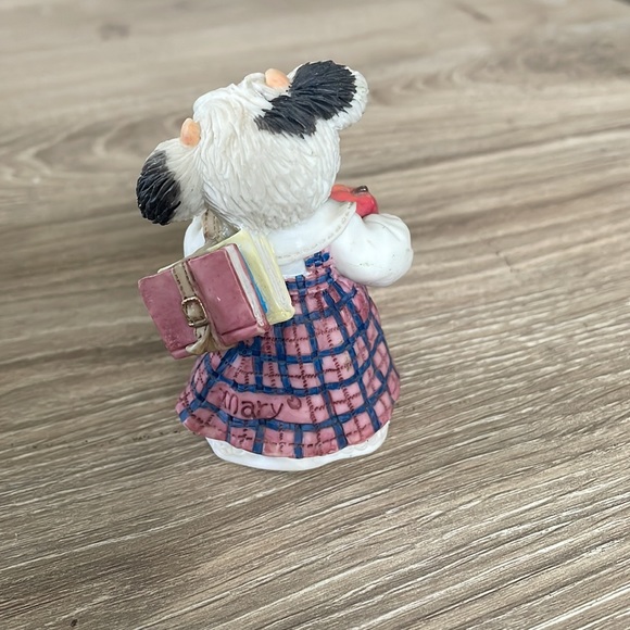 Mary’s moo moos - Picture 2 of 3